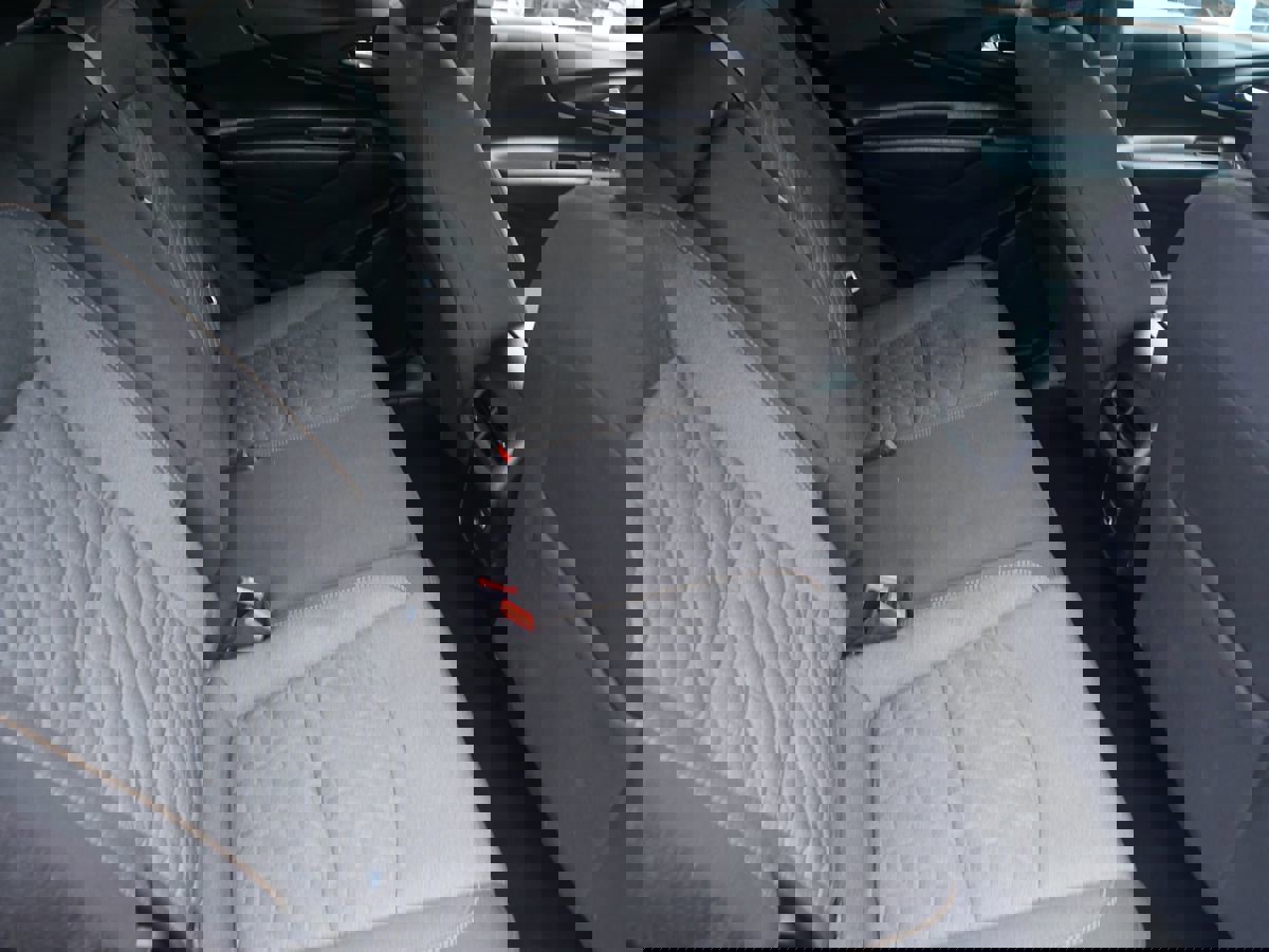 Used 2019 Chevrolet Equinox LT image 26