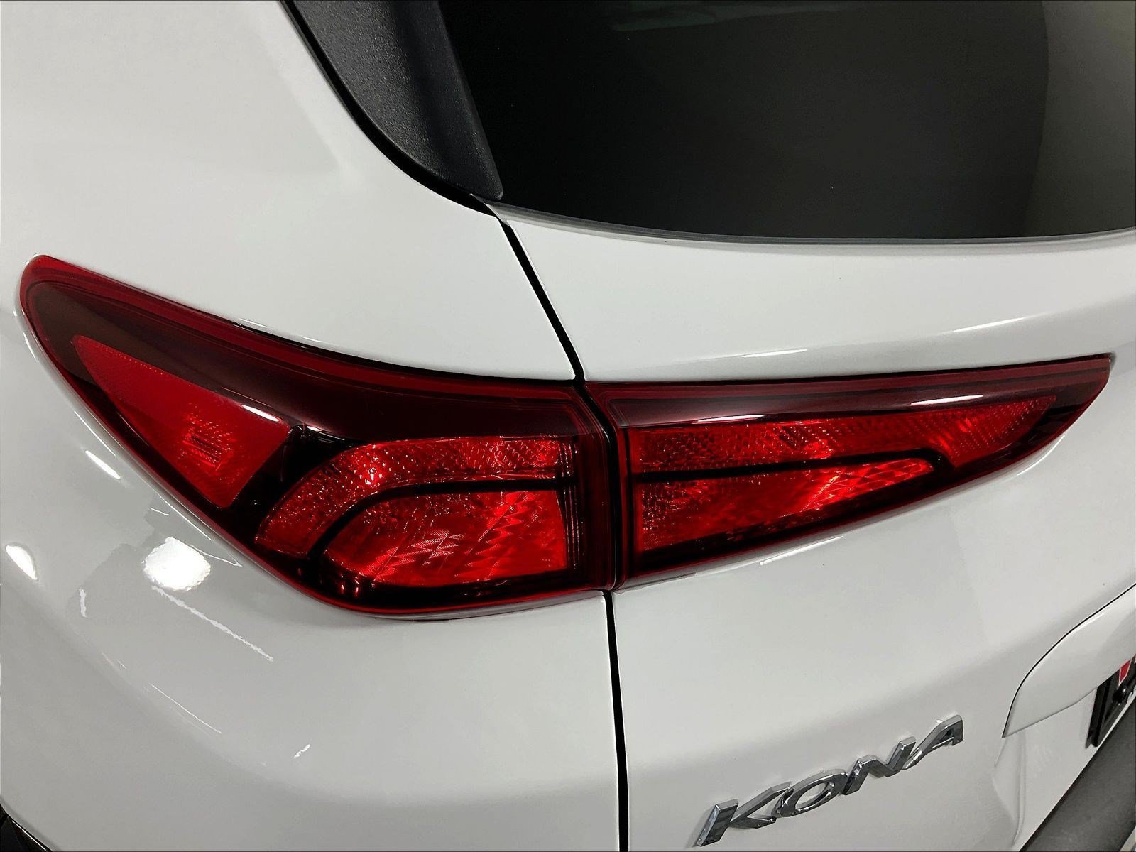 Certified 2023 Hyundai Kona SEL w/ Cargo Package AWD/4WD image 22