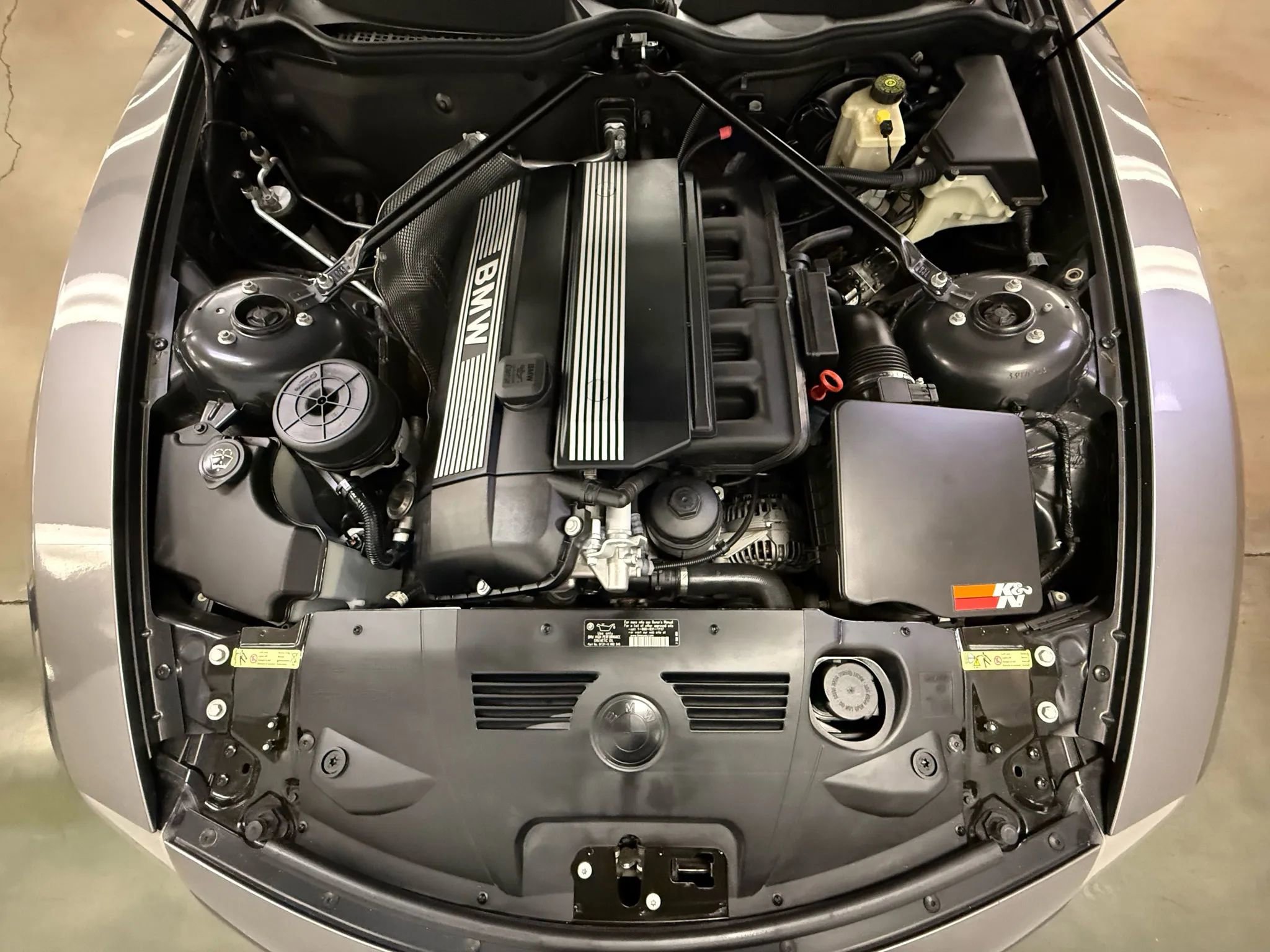 Used 2005 BMW Z4 2.5i image 23