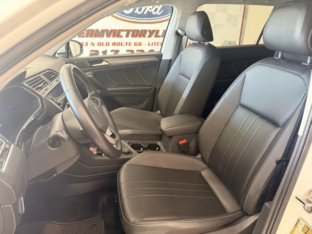 Used 2024 Volkswagen Tiguan SE image 12