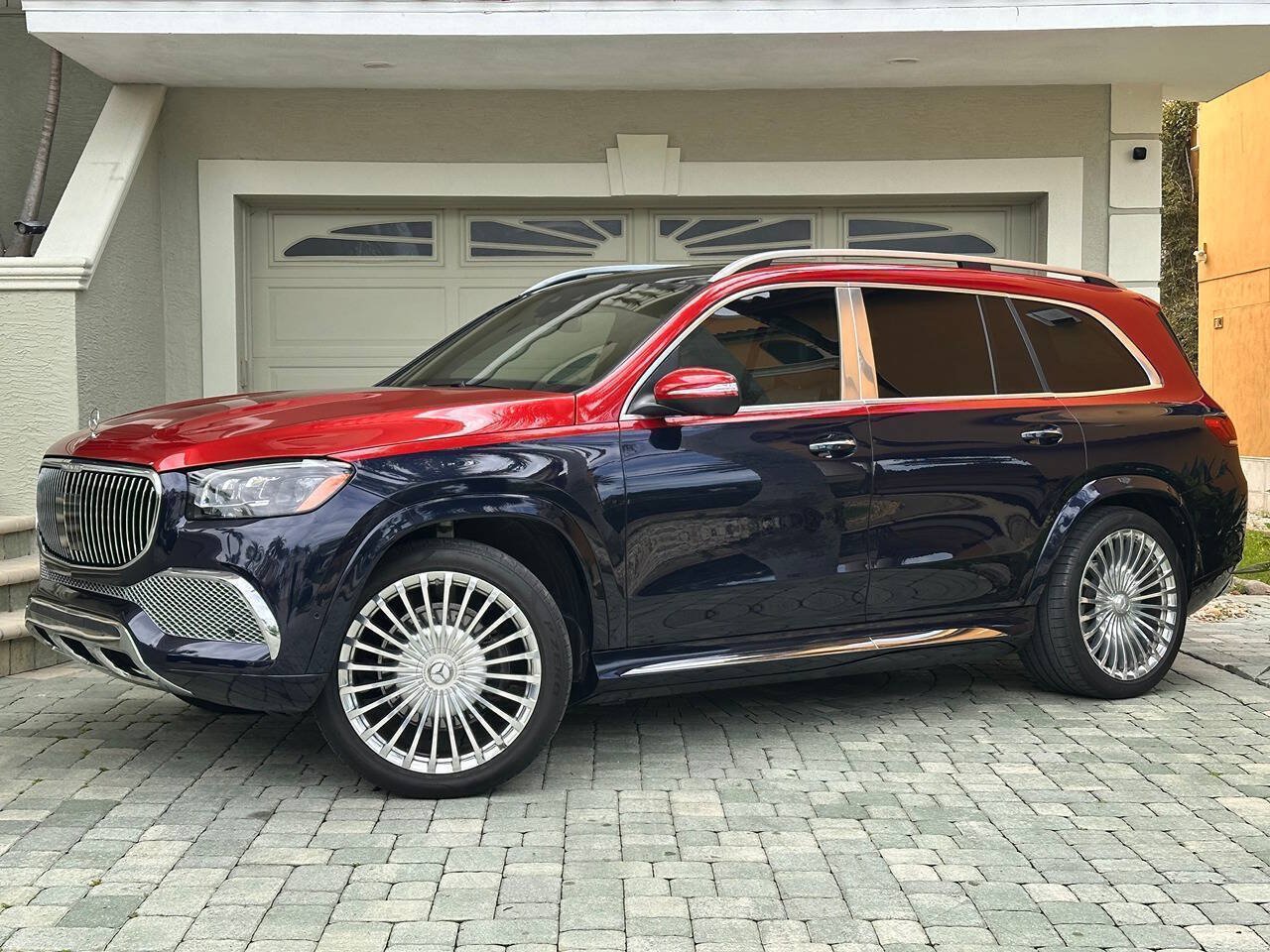 Used 2021 Mercedes-Benz Maybach GLS 600 4MATIC image 2