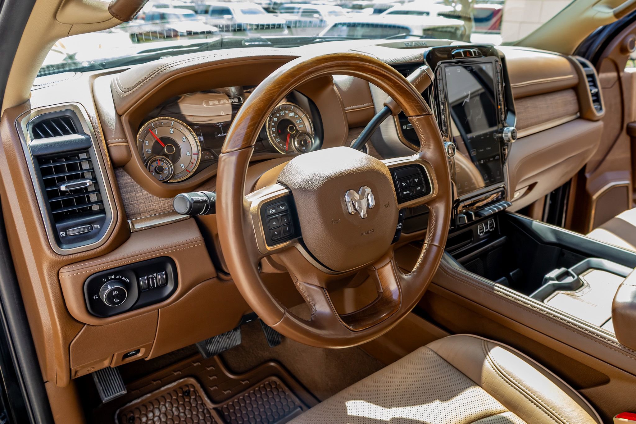 Used 2022 RAM 2500 Limited image 17