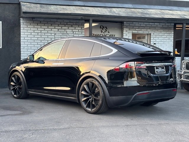 Used 2020 Tesla Model X Long Range image 21