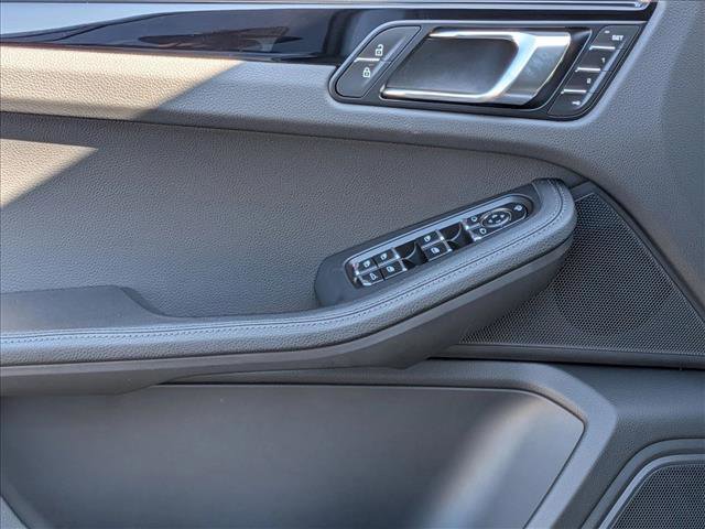 New 2025 Porsche Macan image 13