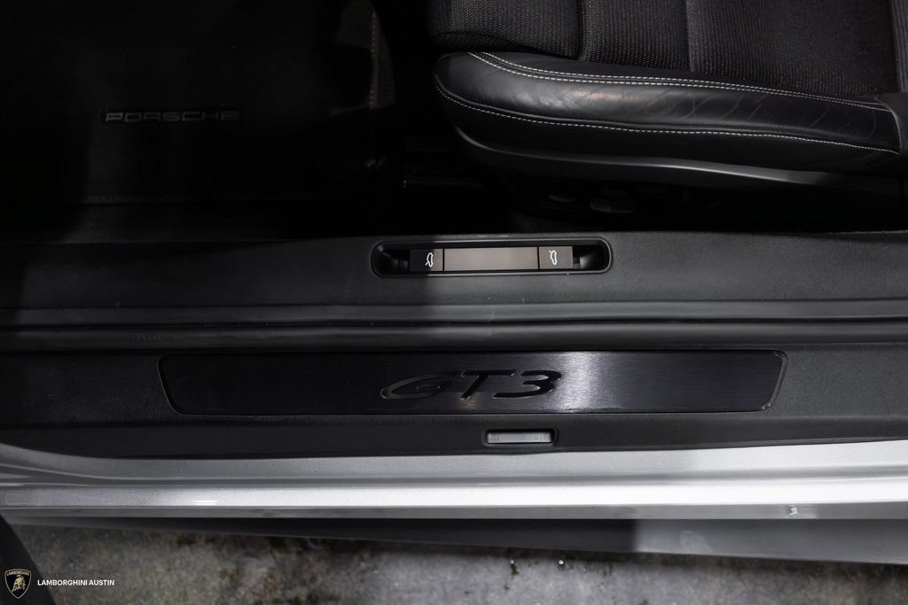 Used 2022 Porsche 911 GT3 RWD image 19