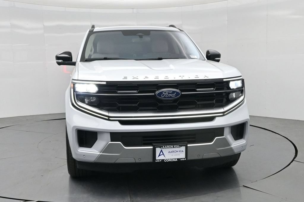 Used 2025 Ford Expedition Max Platinum AWD/4WD image 30