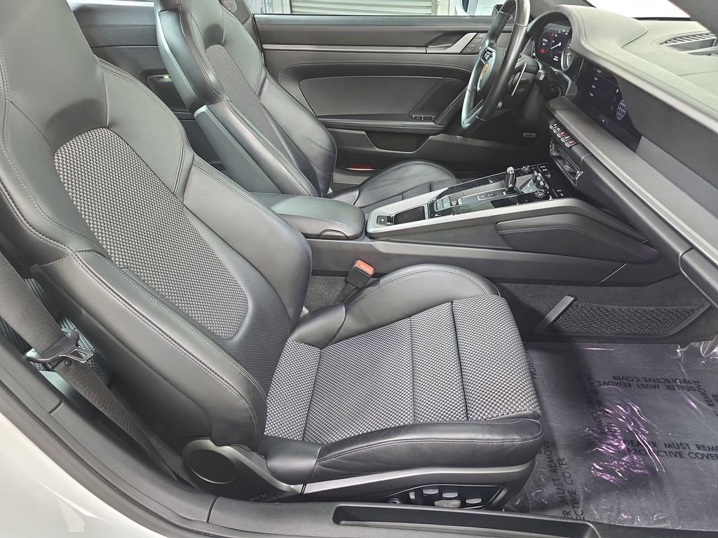 Used 2022 Porsche 911 Carrera 4S image 27