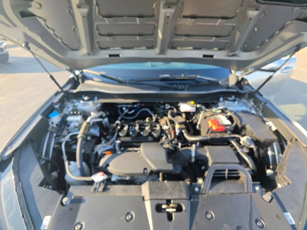 Certified 2025 Honda CR-V LX image 11