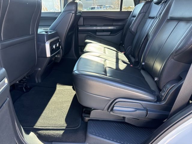 Used 2024 Ford Expedition XLT image 23