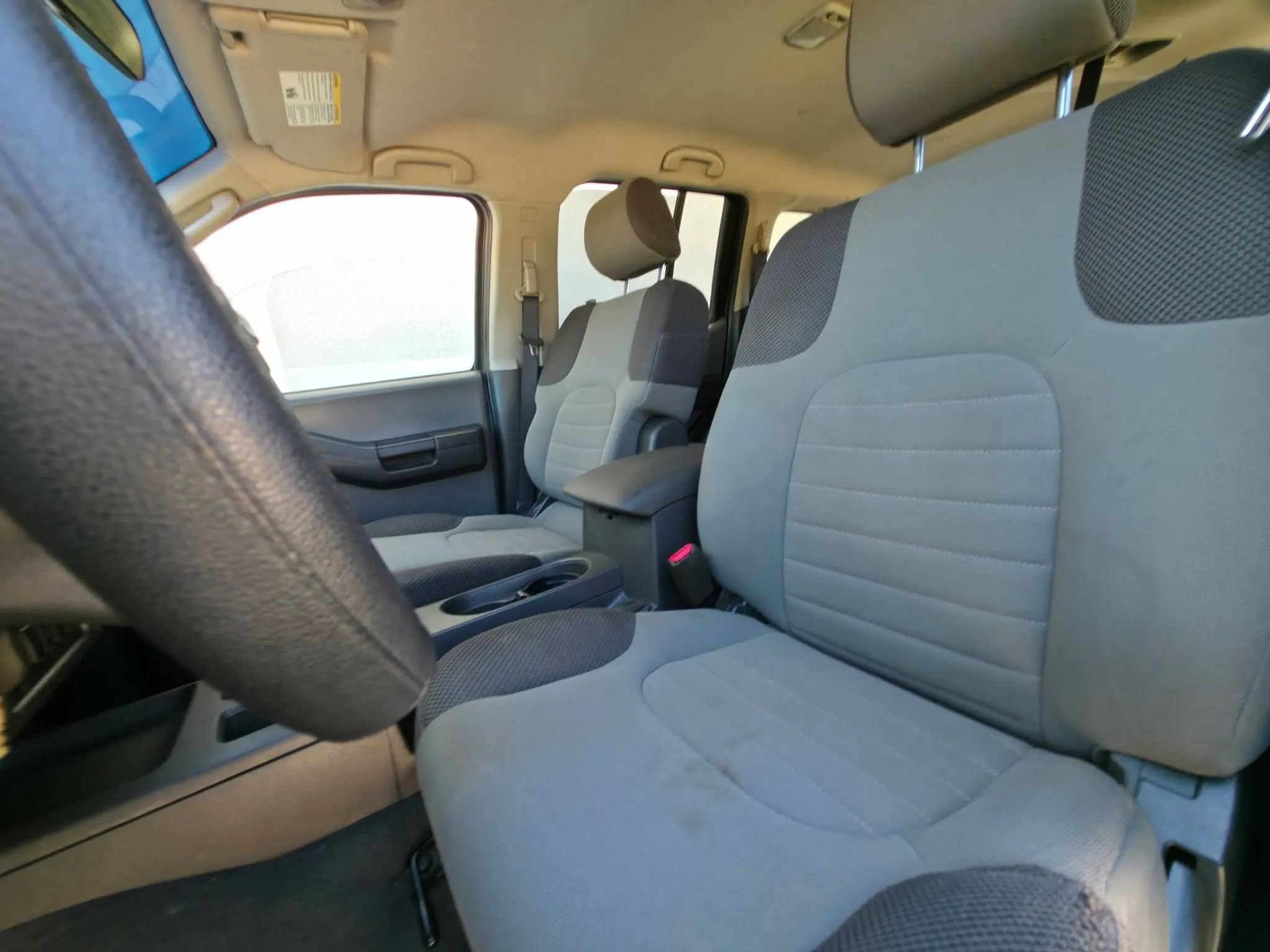 Used 2007 Nissan Xterra S w/ Side & Curtain Airbag Pkg RWD image 11