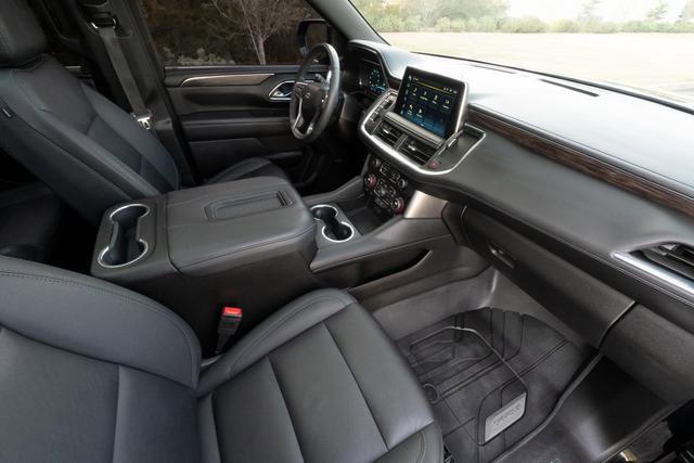 Used 2023 Chevrolet Tahoe Z71 w/ Luxury Package image 24