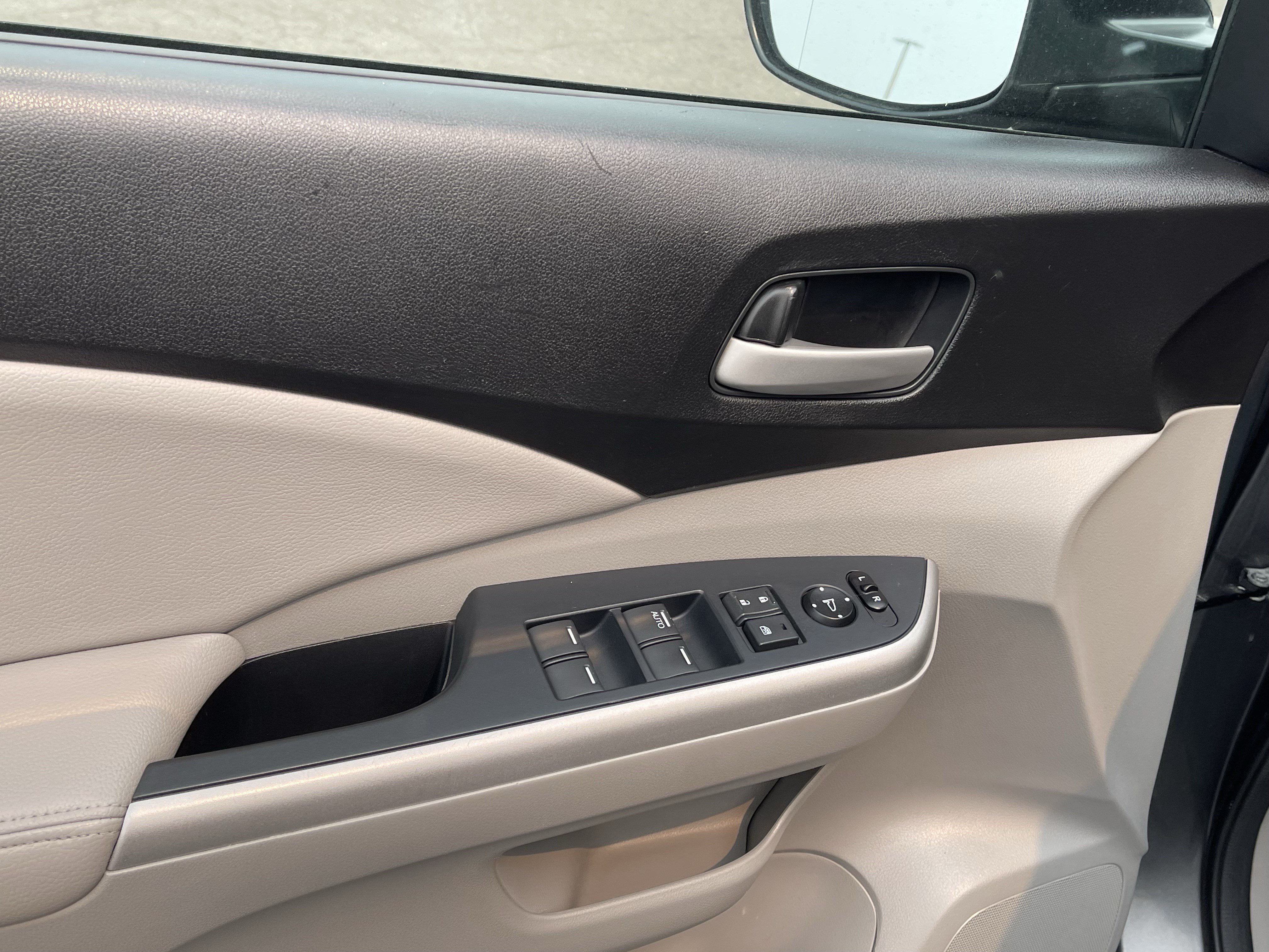 Used 2014 Honda CR-V EX-L image 18