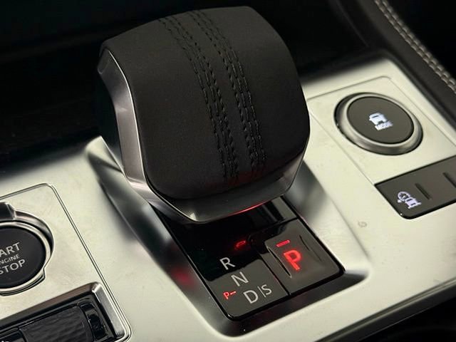 New 2026 Jaguar F-PACE R-Dynamic S image 39