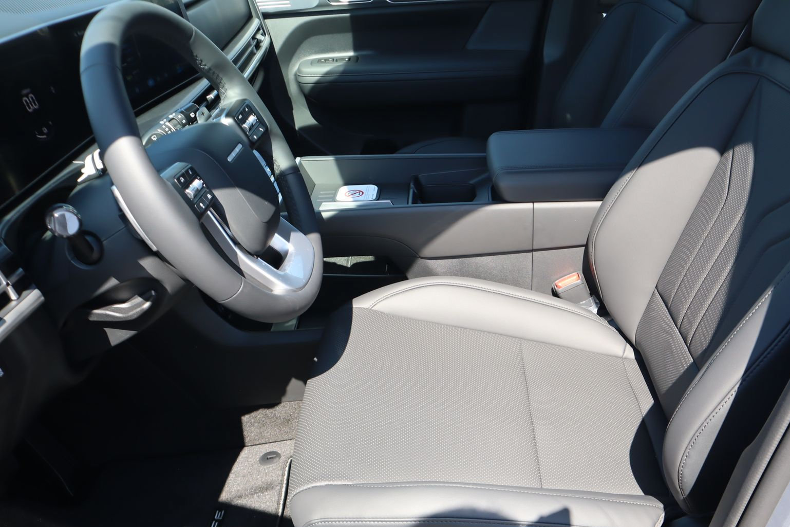 New 2027 Hyundai Santa Fe SEL AWD/4WD image 16