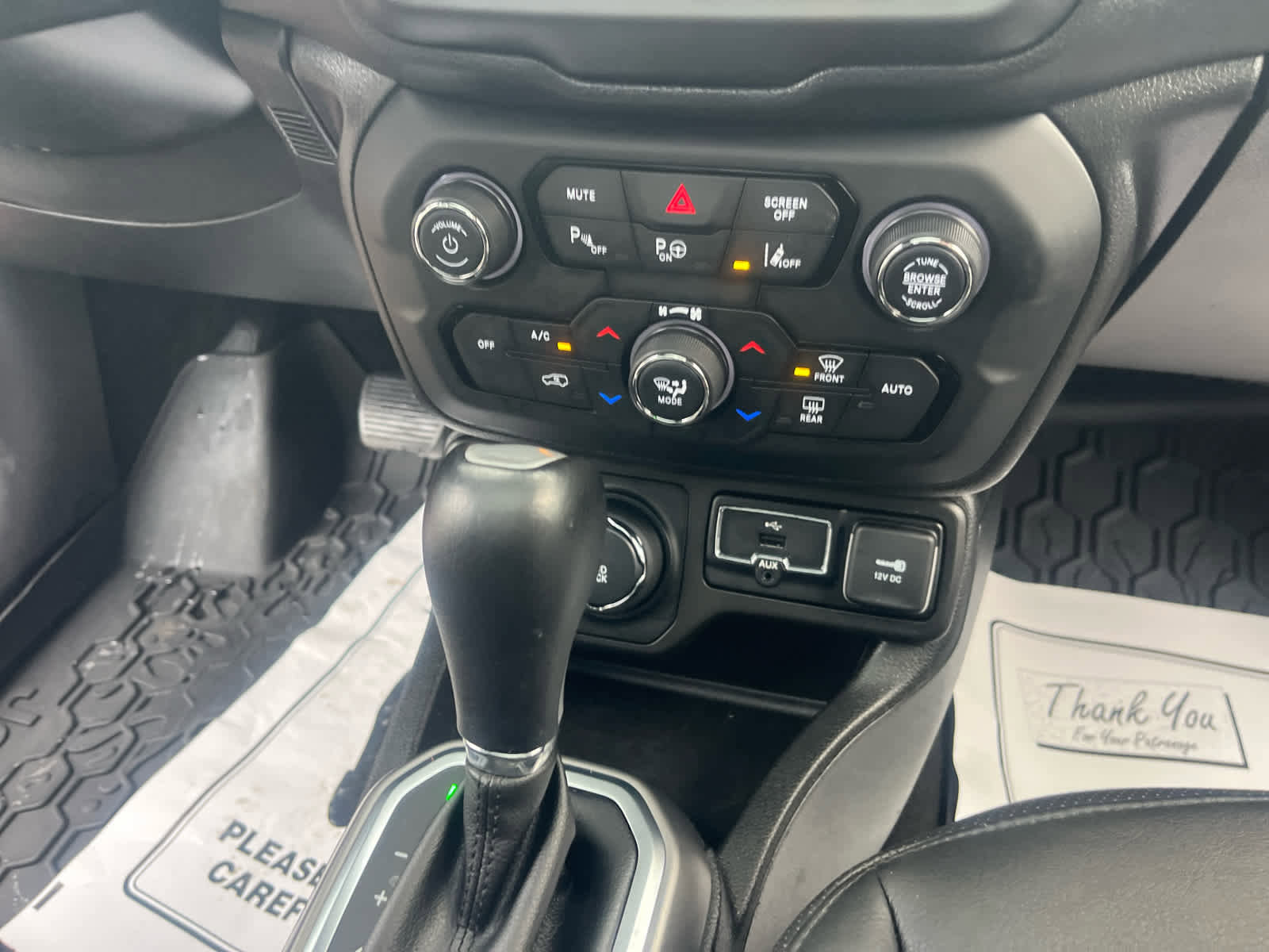 Used 2019 Jeep Renegade Limited w/ Quick Order Package 22P image 30