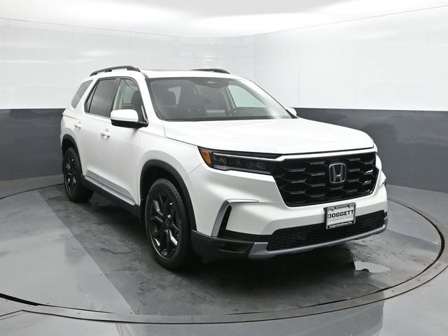 New 2025 Honda Pilot Touring image 22