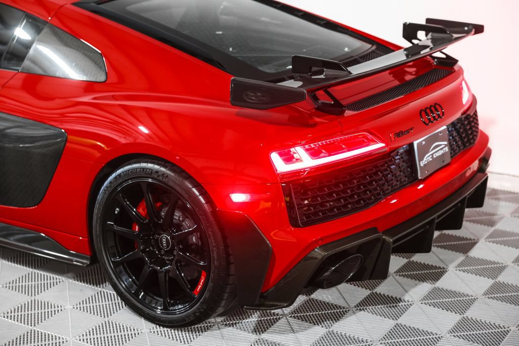 Used 2023 Audi R8 V10 GT RWD image 18