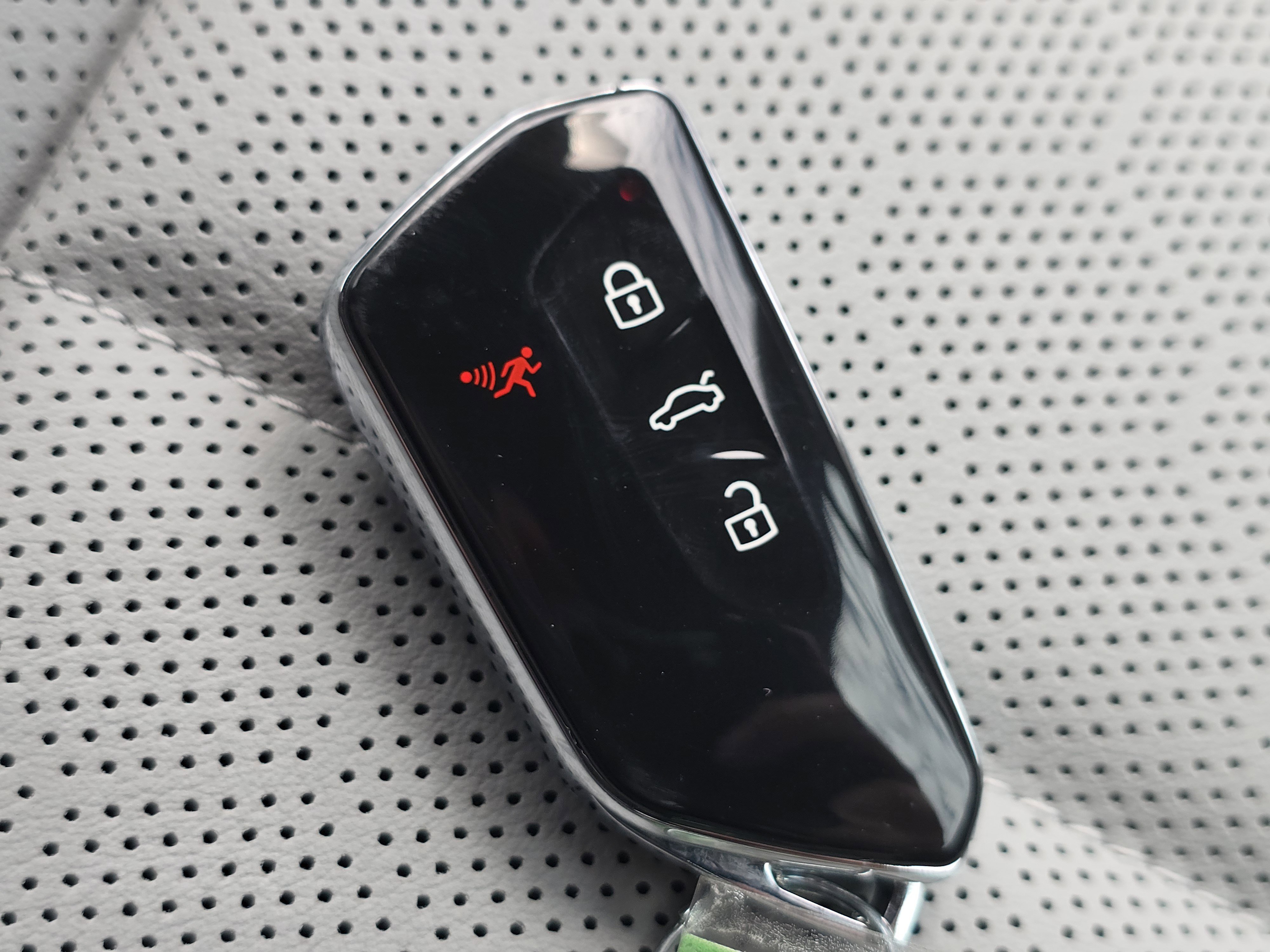 New 2026 Volkswagen ID.4 Pro S AWD/4WD image 28