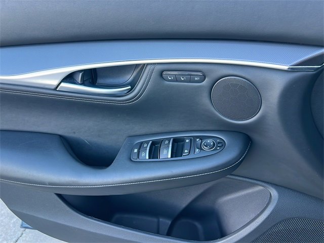 Certified 2024 INFINITI QX55 Luxe image 25