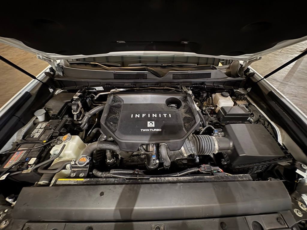 Used 2025 INFINITI QX80 Sensory image 13