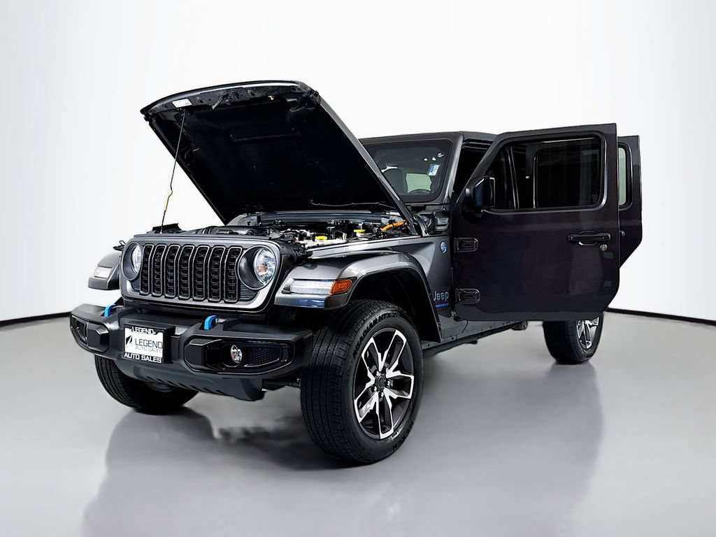 Used 2024 Jeep Wrangler Unlimited AWD/4WD image 19