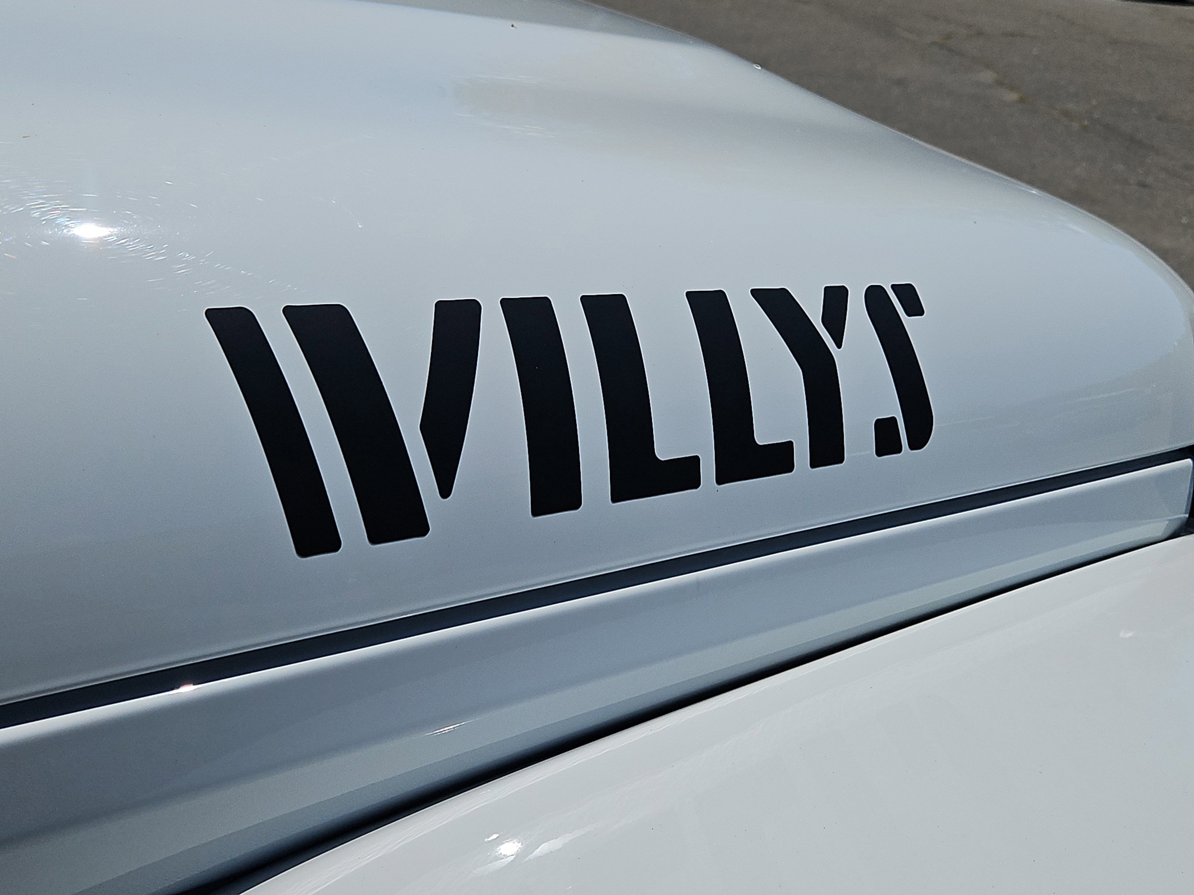 Used 2022 Jeep Gladiator Willys image 12