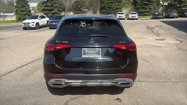 Certified 2024 Mercedes-Benz GLC 300 4MATIC image 5