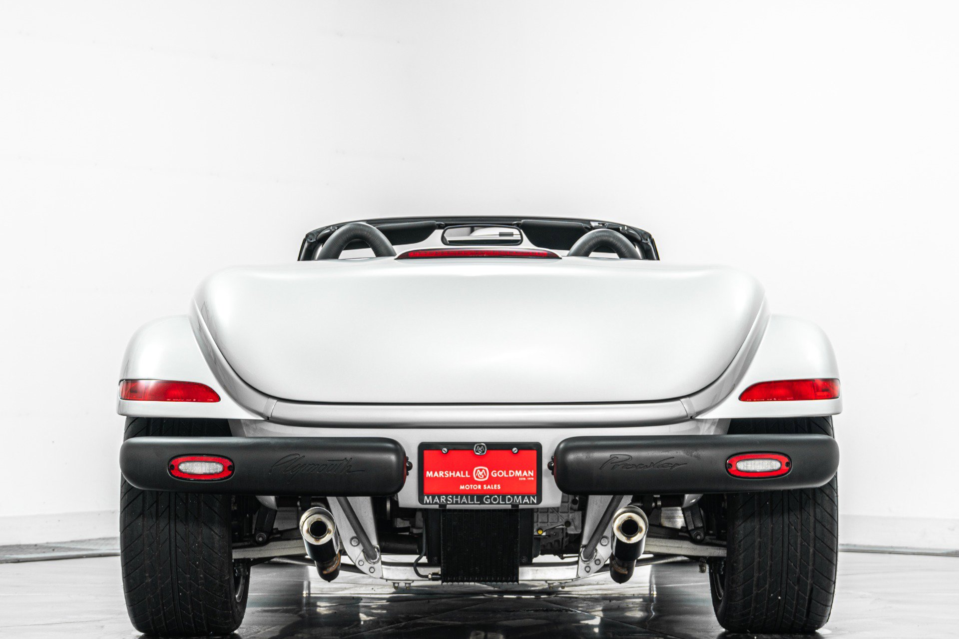 Used 2000 Plymouth Prowler image 8