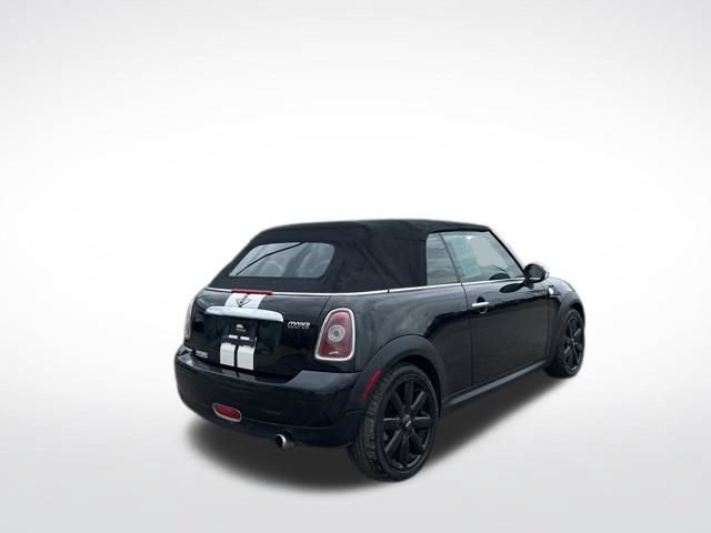 Used 2009 MINI Cooper Convertible FWD image 9
