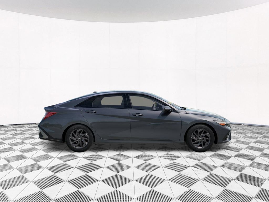 New 2026 Hyundai Elantra Hybrid FWD image 10