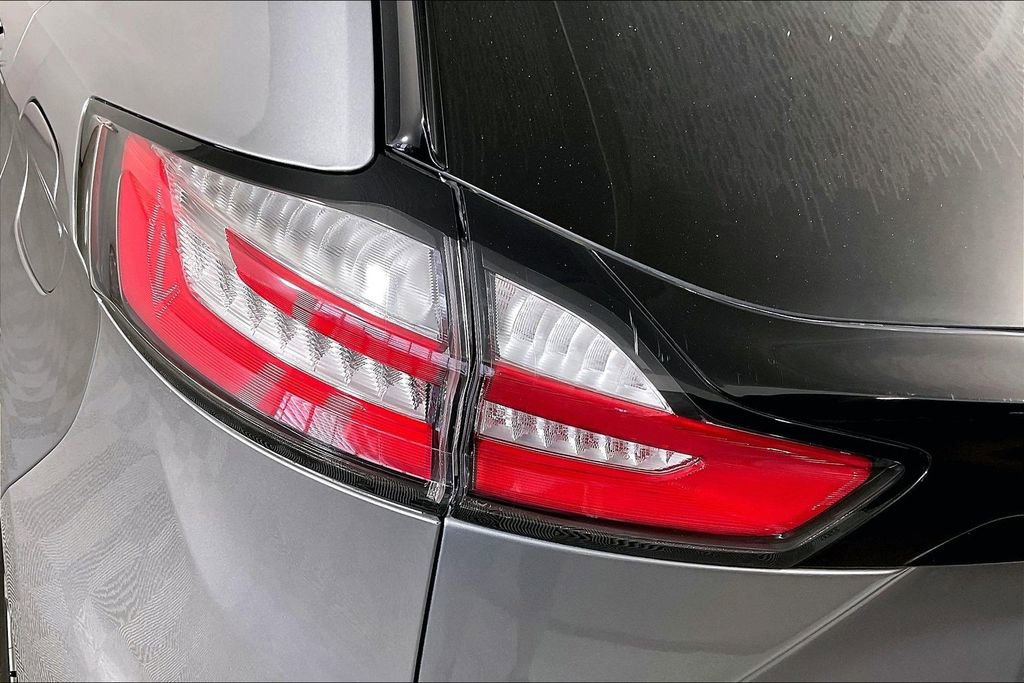 Used 2024 Ford Edge SEL w/ Convenience Package image 28