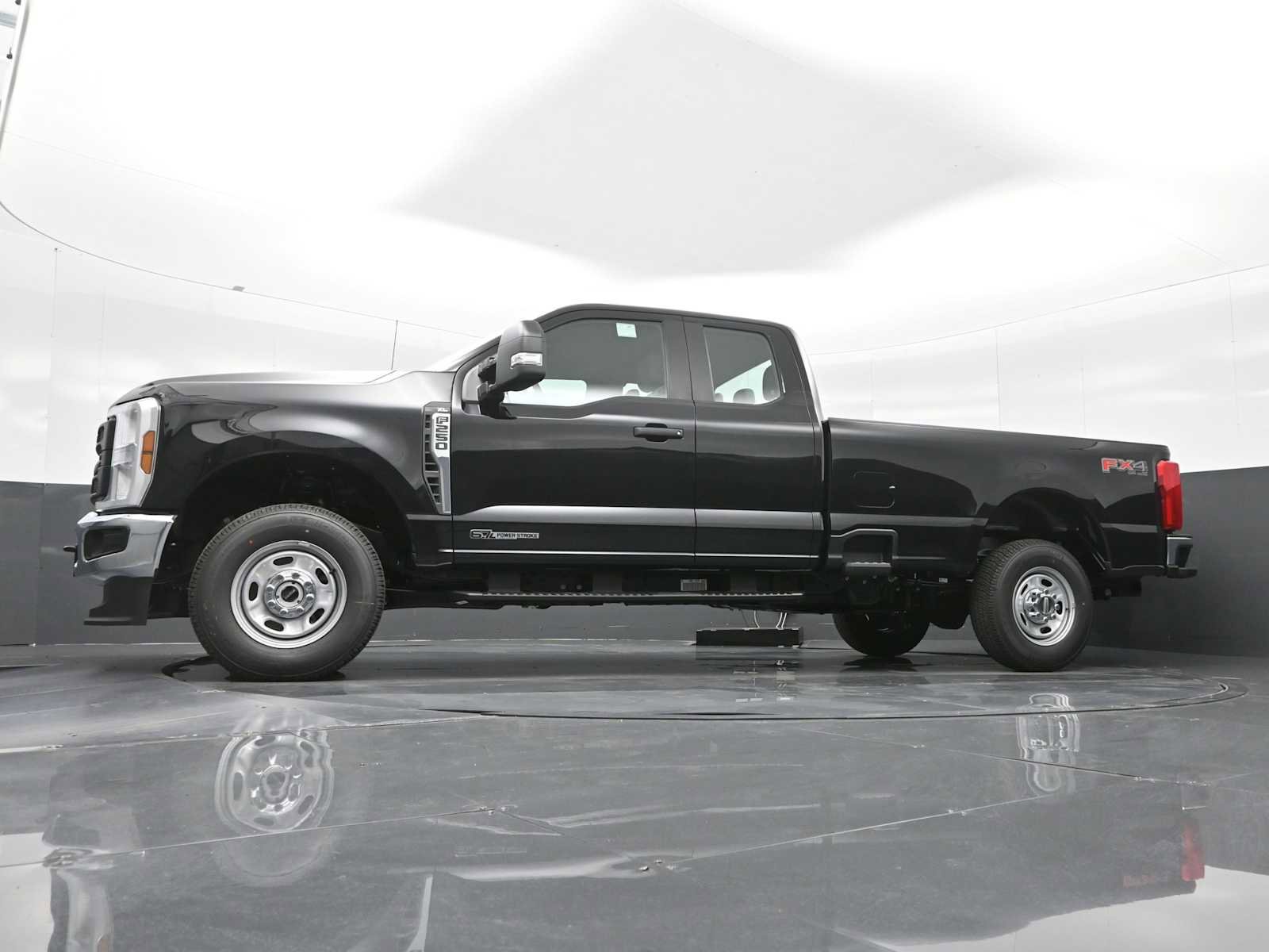 New 2025 Ford F250 XL w/ XL Driver Assist Package image 21