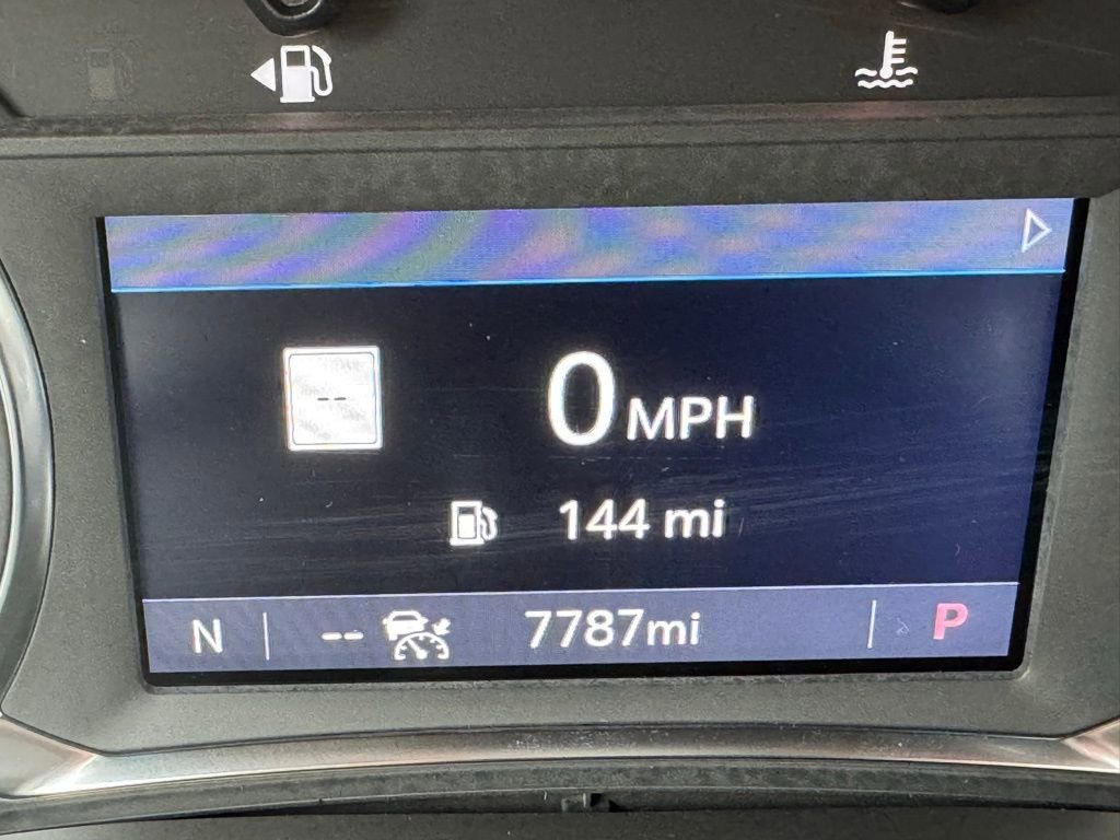 Used 2023 Chevrolet Traverse LT image 22