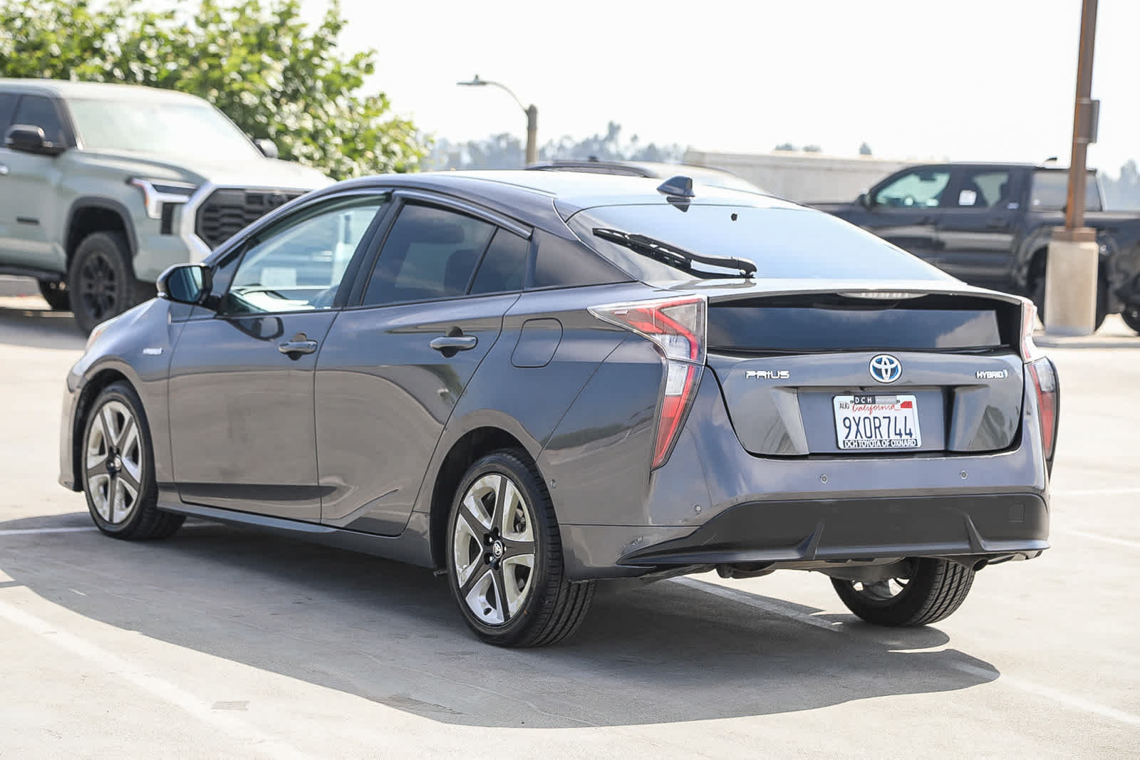 Used 2016 Toyota Prius Four Touring w/ Premium Convenience Package FWD image 7