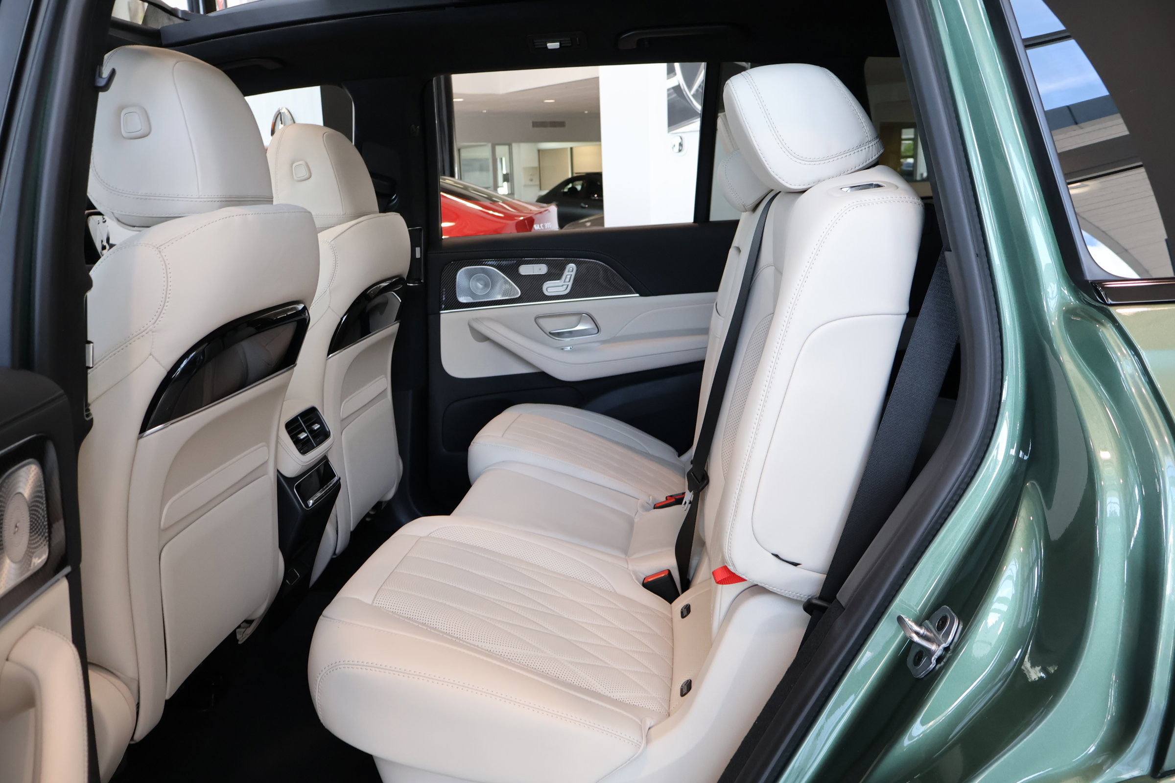 New 2026 Mercedes-Benz GLS 63 AMG 4MATIC image 15