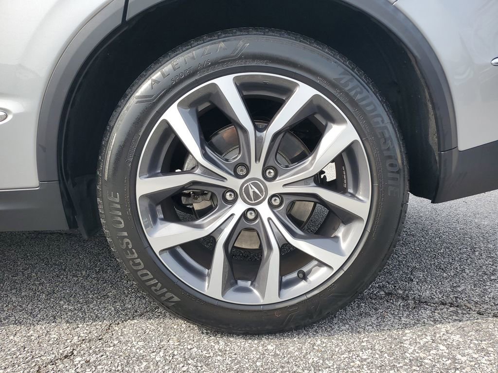 Certified 2023 Acura MDX FWD w/ Technology Package image 11