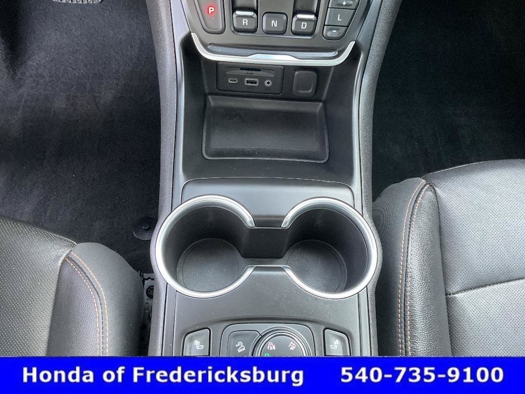 Used 2020 GMC Terrain SLT w/ Preferred Package AWD/4WD image 37