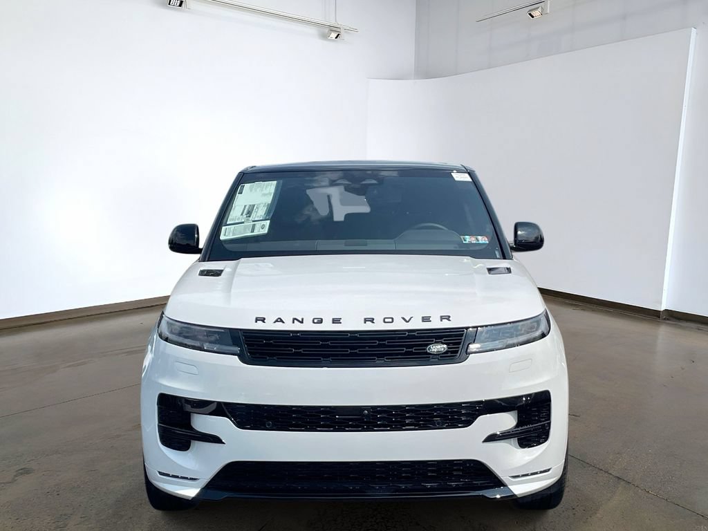New 2026 Land Rover Range Rover Sport Dynamic SE AWD/4WD image 2