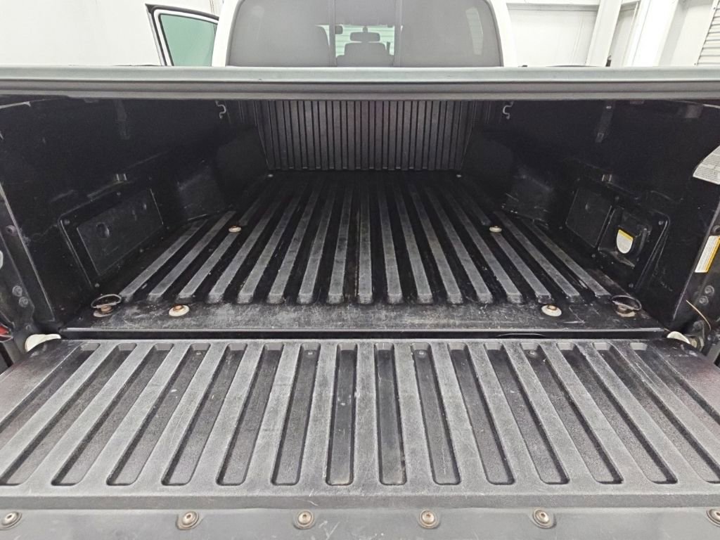 Used 2016 Toyota Tacoma TRD Off-Road w/ Towing Package AWD/4WD image 30