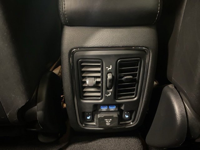 Used 2020 Jeep Grand Cherokee SRT image 35