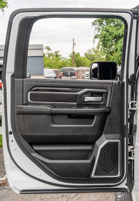 Used 2022 RAM 2500 Laramie w/ Night Edition AWD/4WD image 32