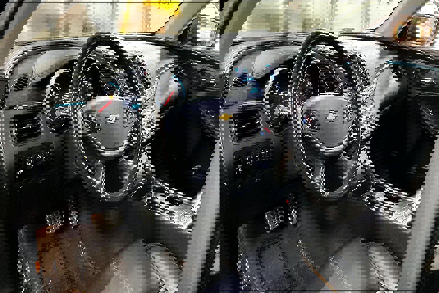 Used 2016 Chevrolet Impala LTZ image 18