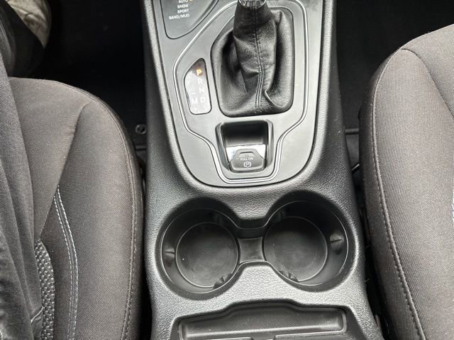 Used 2019 Jeep Cherokee Latitude w/ Popular Appearance Group image 29