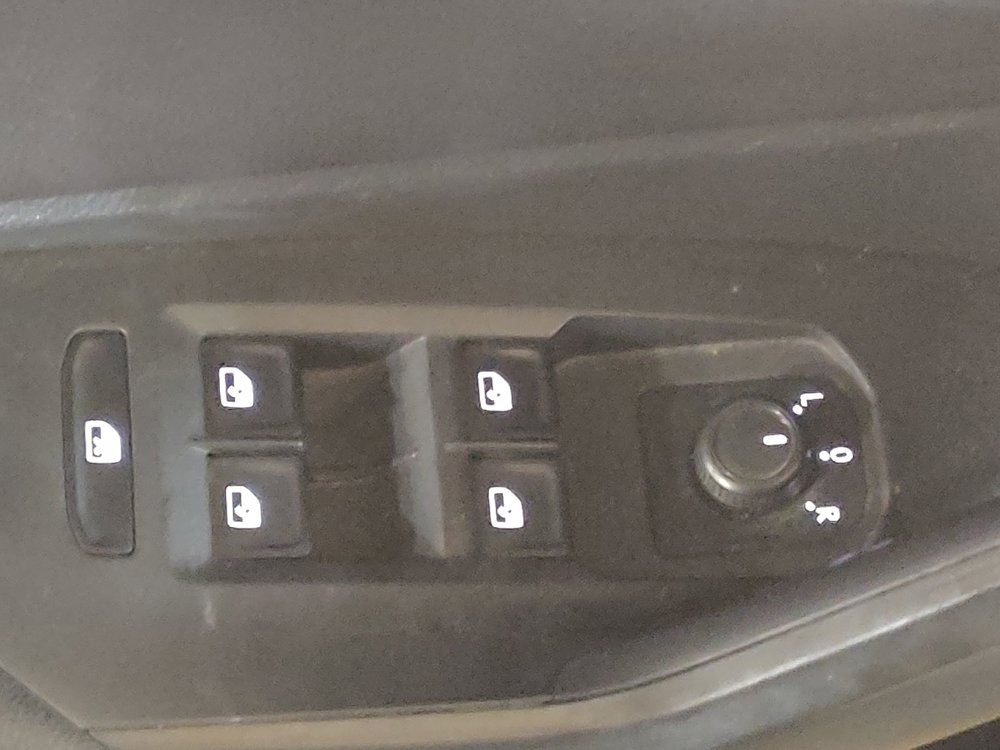 Used 2019 Volkswagen Jetta S FWD image 27