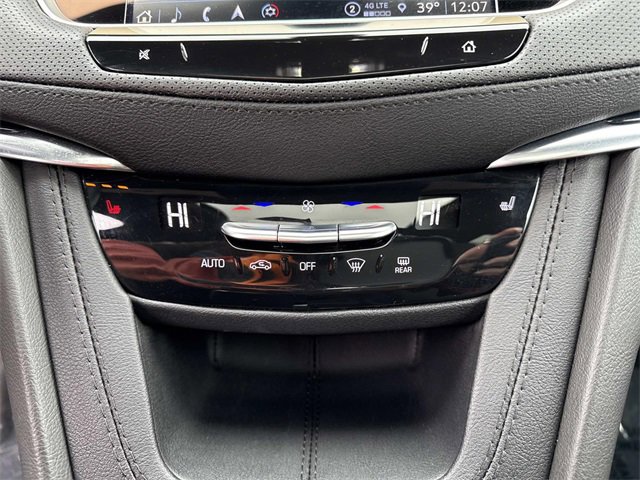 Used 2024 Cadillac XT5 Premium Luxury image 22