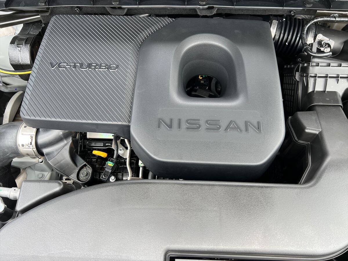 Used 2025 Nissan Murano SV FWD image 13
