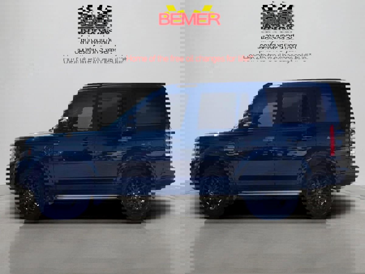 Used 2016 Land Rover LR4 HSE Silver Edition image 2