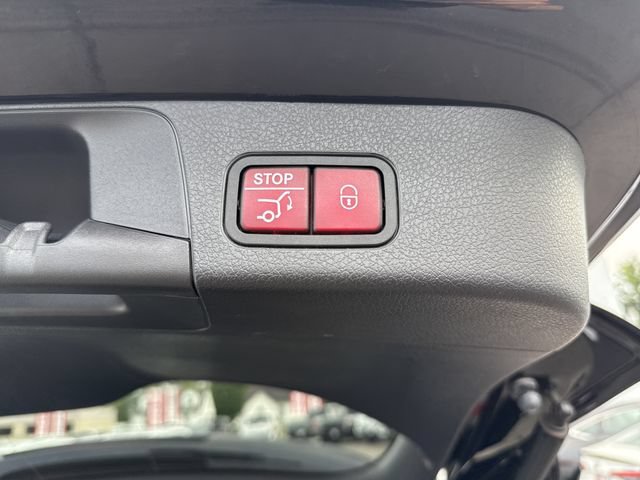 Used 2022 Mercedes-Benz GLB 250 image 31