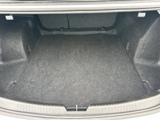 Used 2024 Chevrolet Malibu LT FWD image 26