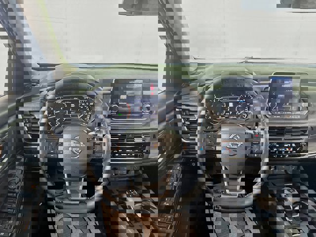 Certified 2026 Nissan Rogue SV image 16